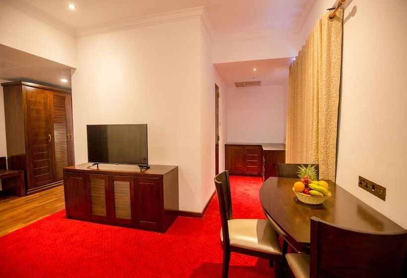 Fotos del hotel Trillium Boutique City:  5