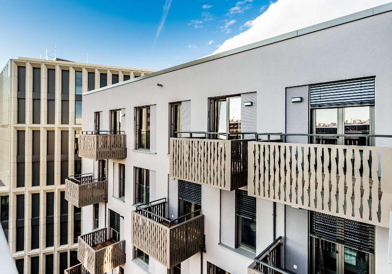 Best Western Plus Royal Suites