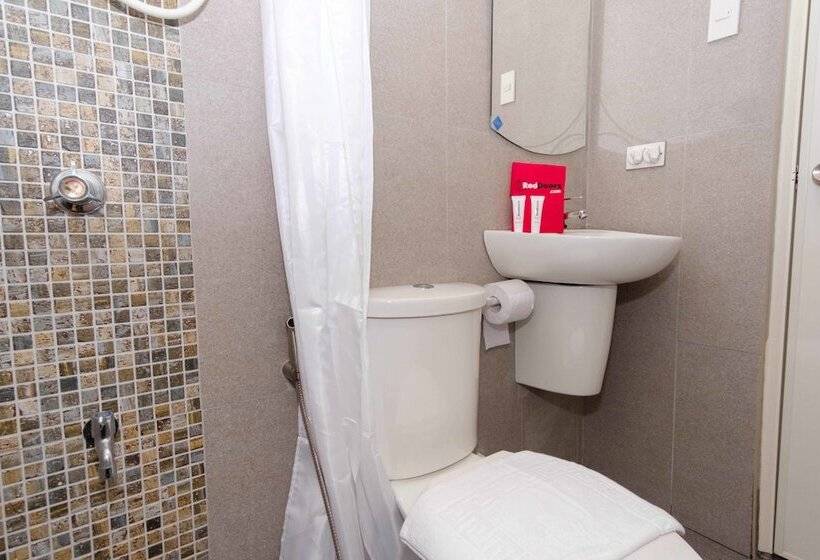 Fotos del hotel Reddoorz Plus At Edsa Congressional  Vaccinated Staff:  10