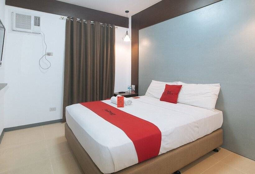 Fotos del hotel Reddoorz Plus At Edsa Congressional  Vaccinated Staff:  9