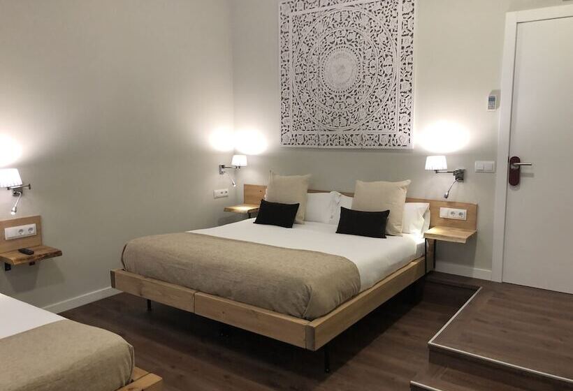 Fotos del hotel Radha:  7