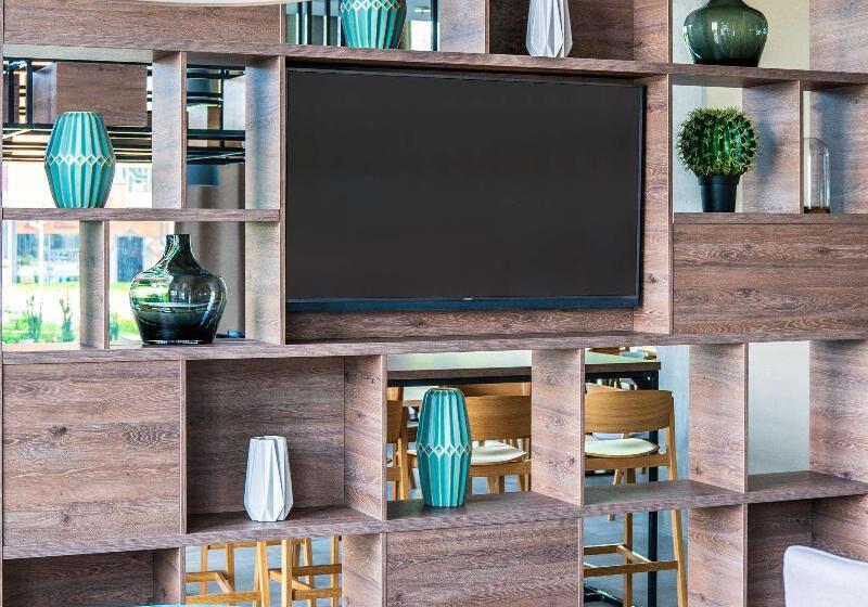 Fotos del hotel Hampton By Hilton Warsaw Mokotow:  2