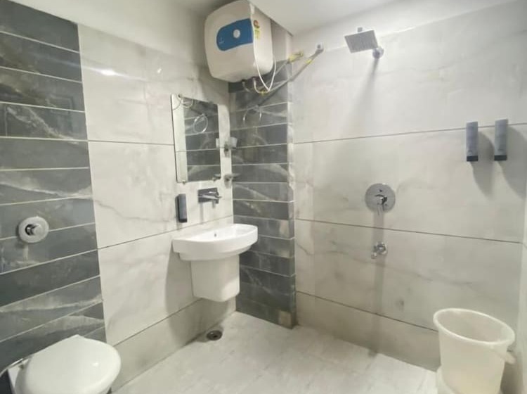 Fotos del hotel Treebo Trip Paradise:  6