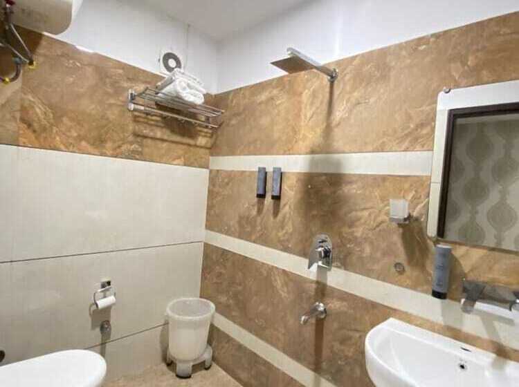 Fotos del hotel Treebo Trip Paradise:  22