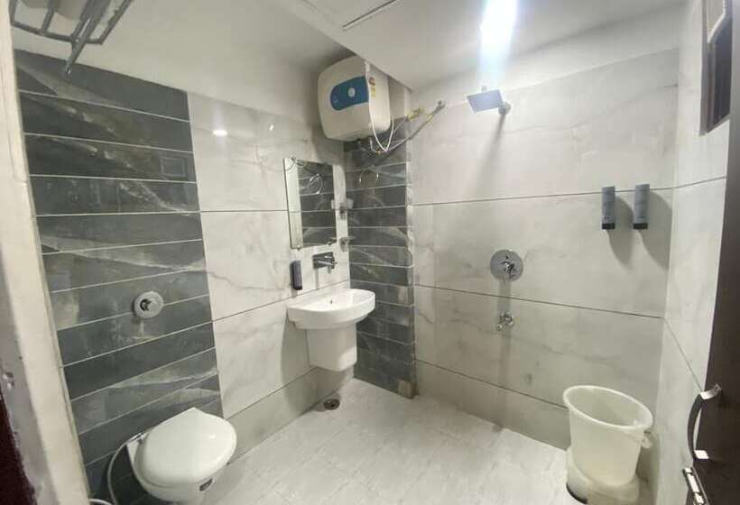 Fotos del hotel Treebo Trip Paradise:  2