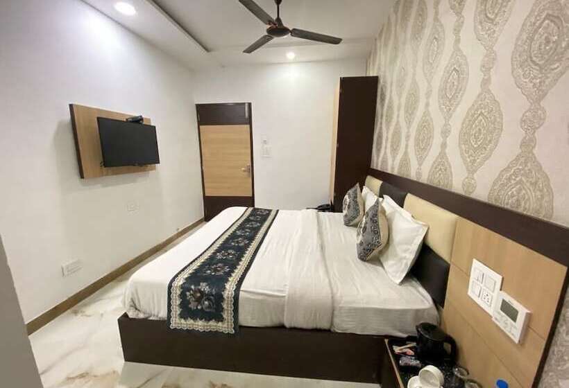 Fotos del hotel Treebo Trip Paradise:  18