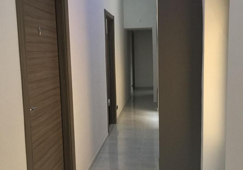 Fotos del hotel Mb95  Mezzocannone Luxurious Bed&breakfast:  3