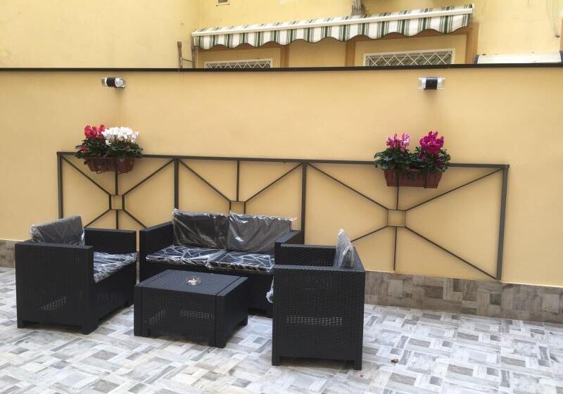 Fotos del hotel Mb95  Mezzocannone Luxurious Bed&breakfast:  12