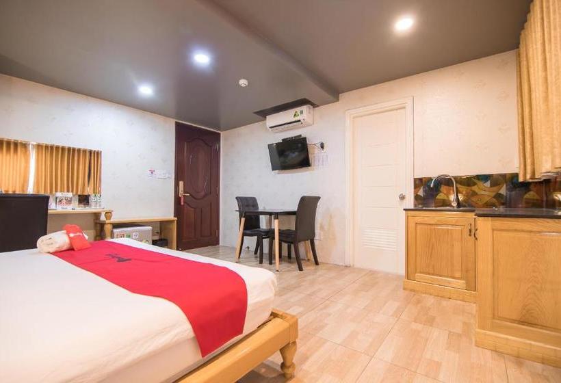 Fotos del hotel Reddoorz Plus Near Secc:  7