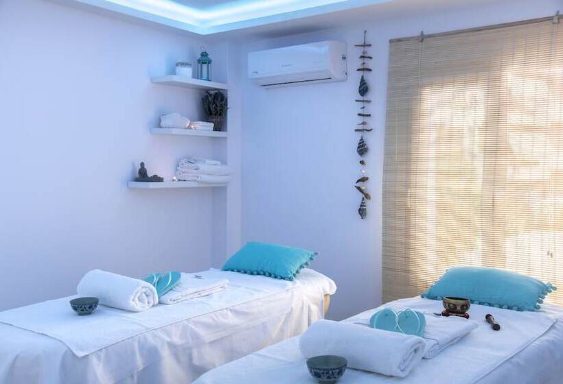 Fotos del hotel Naiades Marina:  14