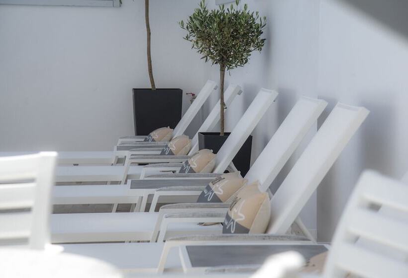 Fotos del hotel Naiades Marina:  25