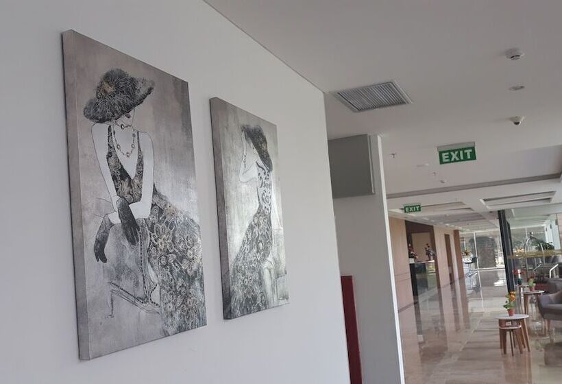 Fotos del hotel The Azana Hotel Airport Semarang:  18