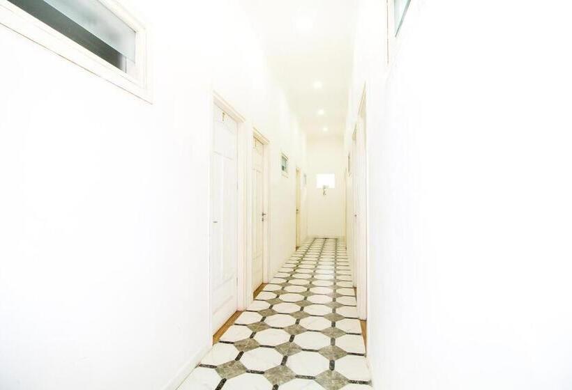 Fotos del hotel Oyo 204 Blessing Residence:  25