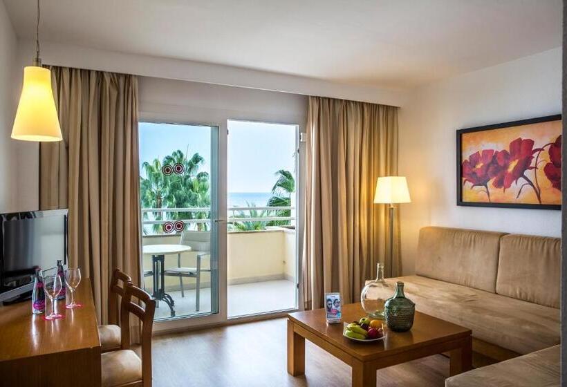 سوییت با چشم‌انداز دریا, Aparthotel Cap De Mar