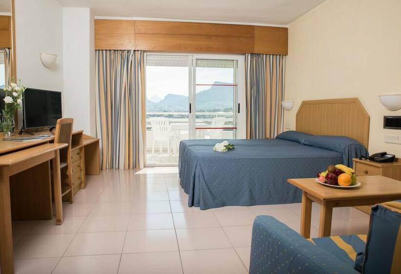 Quarto Triplo Standart, Ar Roca Esmeralda & Spa