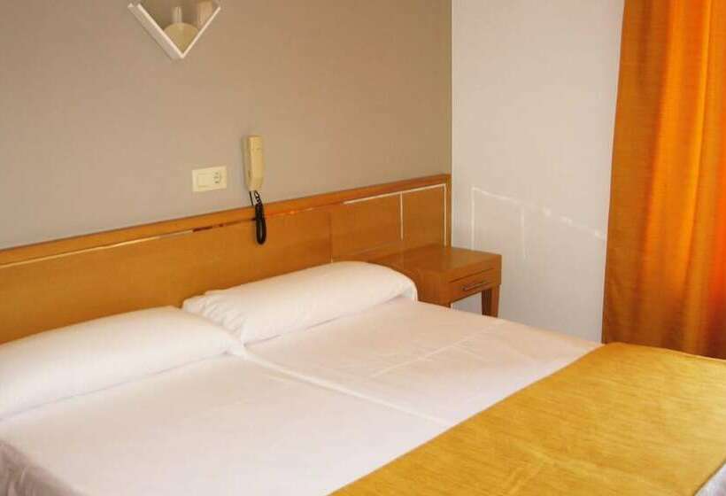 Standard Single Room with Balcony, Bellavista