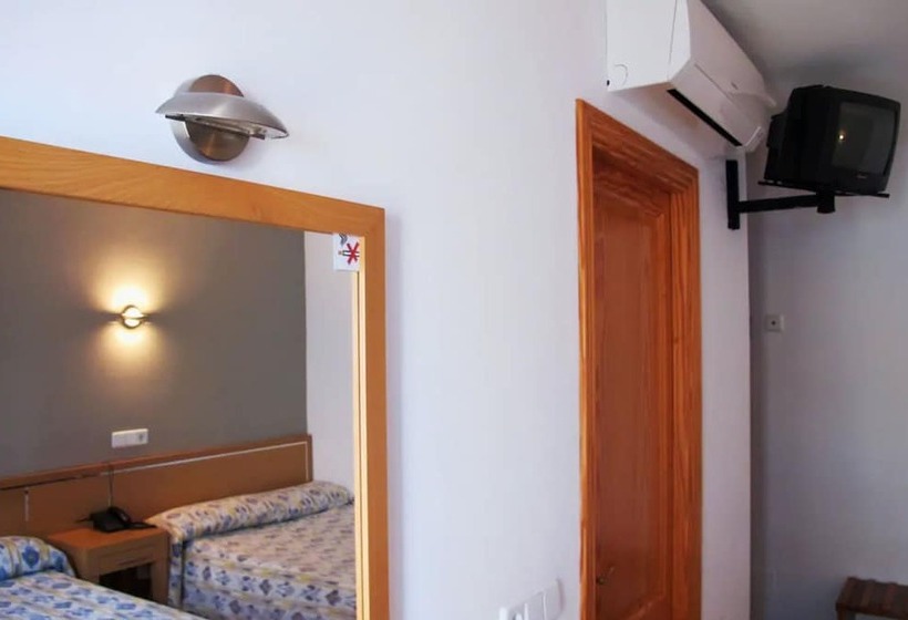 Standard Single Room with Balcony, Bellavista