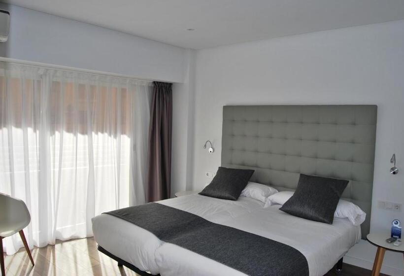 Quarto standard, Estudiotel Alicante