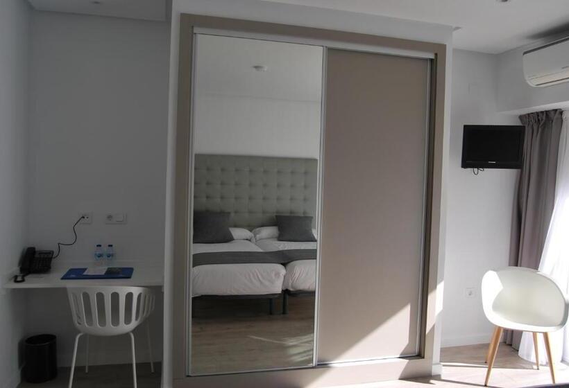 Habitación Estándar, Estudiotel Alicante