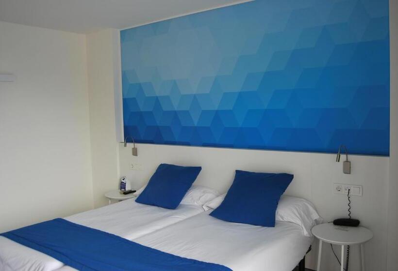 Quarto superior, Estudiotel Alicante