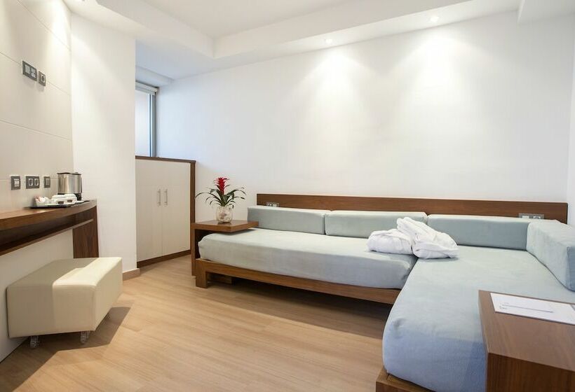 سوییت جونیور, Hipotels Cala Millor Park