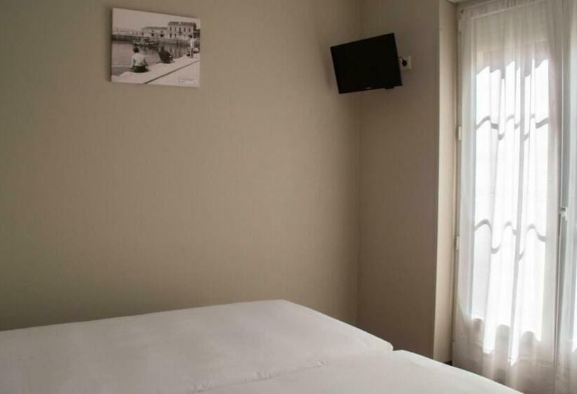 Chambre Standard, Alda Miramar Rooms
