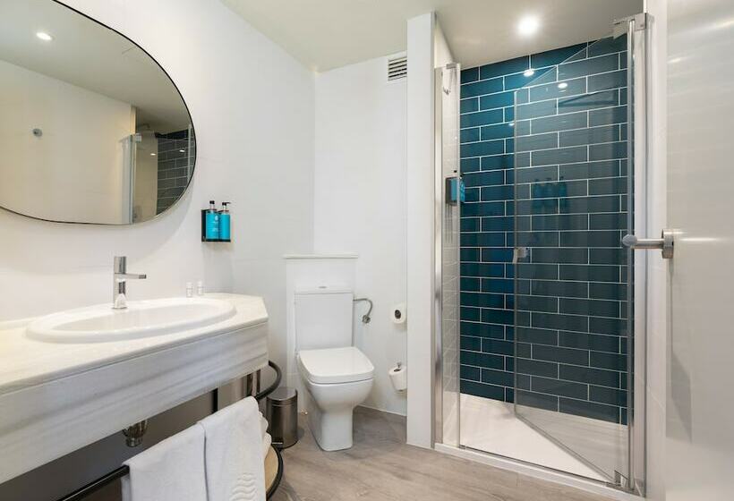 اتاق استاندارد با چشم‌انداز استخر, Aluasoul Palma Hotel Adults Only