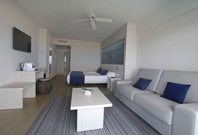 Junior Suite Sea View, Bg Tonga Tower