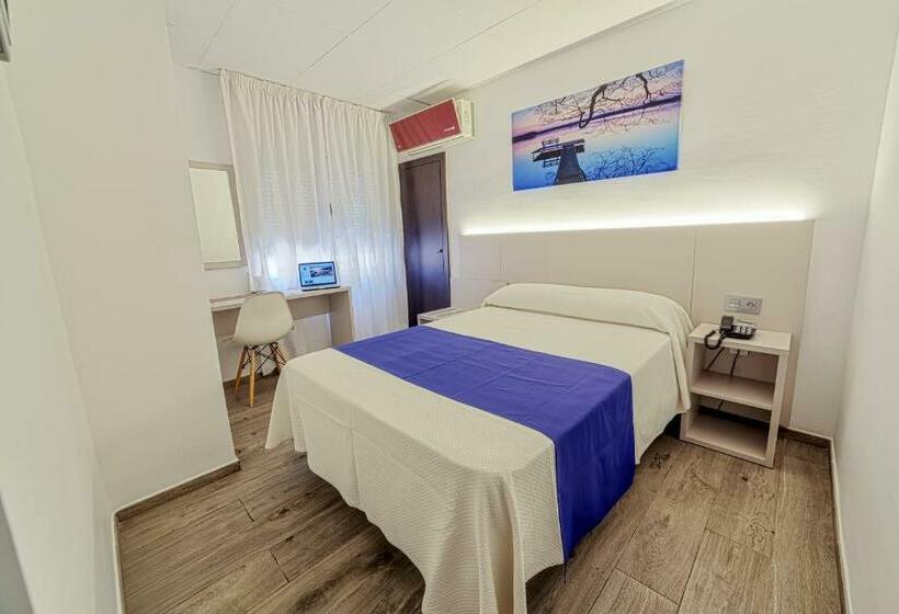 Standard Single Room, La Perla