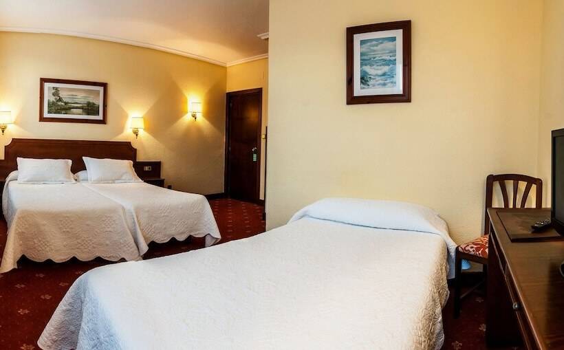 Standard Triple Room, Las Rocas