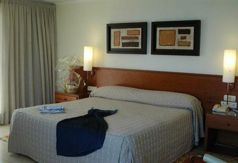 Superior Room, Masa International