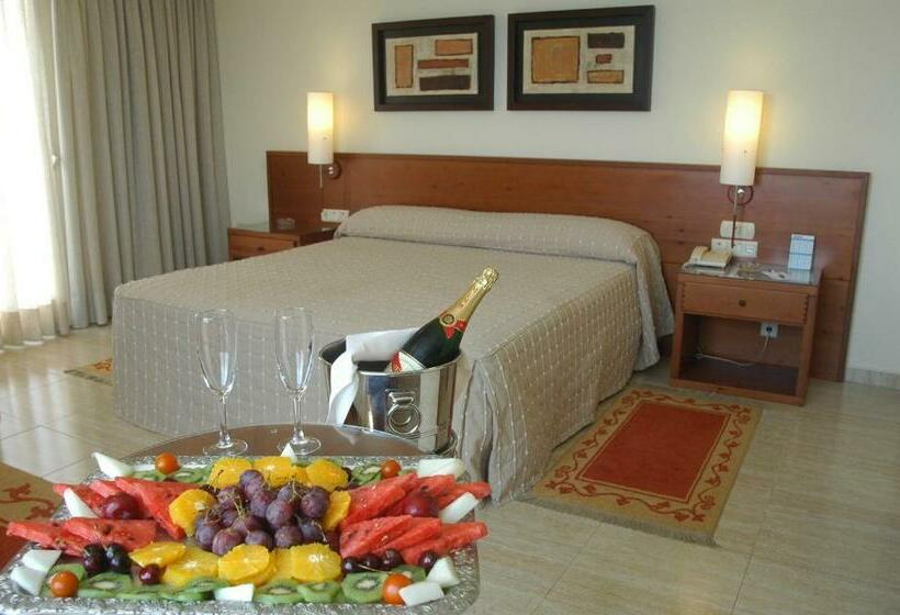 Superior Room, Masa International