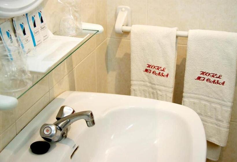 اتاق استاندارد سه نفره, Mi Casa