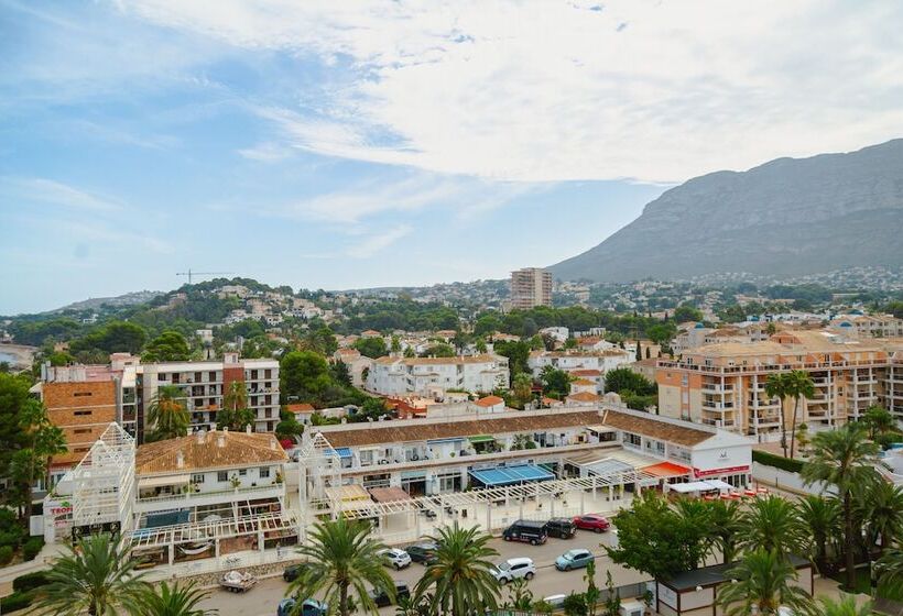 اتاق استاندارد با چشم‌انداز دریا, Port Denia