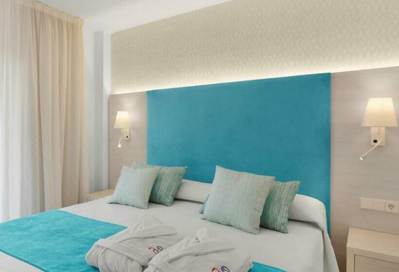 سوییت با چشم‌انداز دریا, Roc Illetas & Spa