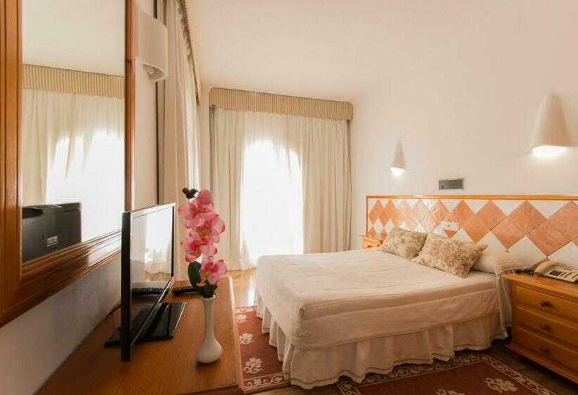 Chambre Standard, Sal Marina