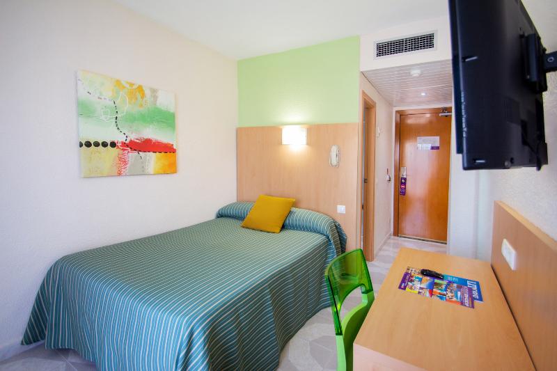اتاق استاندارد یک نفره, Servigroup Pueblo Benidorm