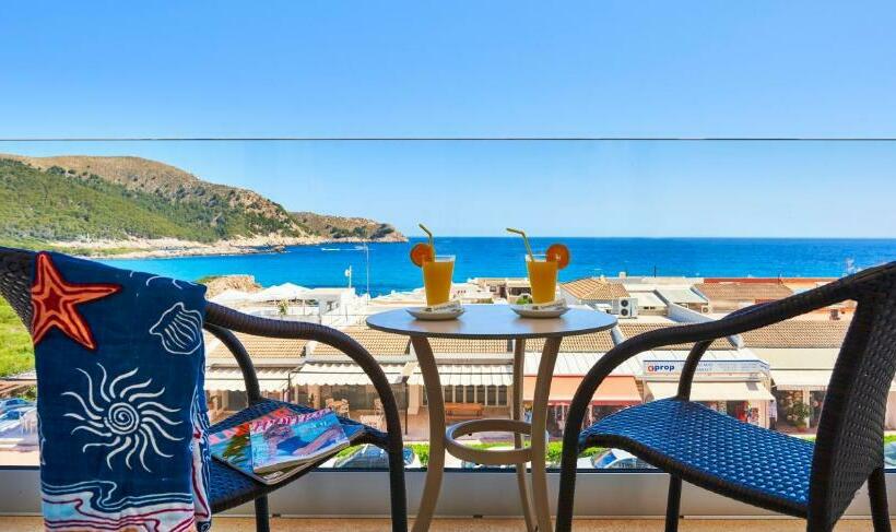 اتاق استاندارد با چشم‌انداز دریا, & Spa S'entrador Playa
