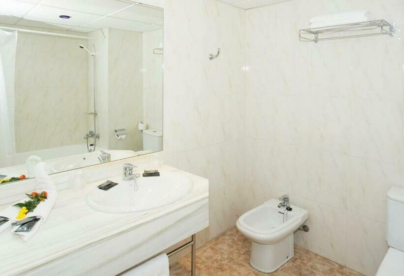 Номер Стандарт, Hsm Canarios Park