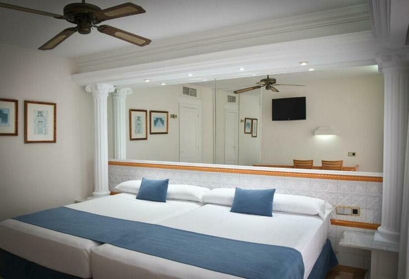 Standard Room, Playacapricho Hotel