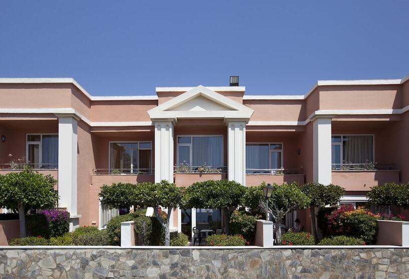 جناح, Playacapricho Hotel