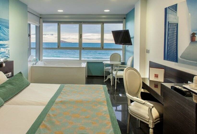 带海景及按摩浴缸标准房间, Villa del Mar