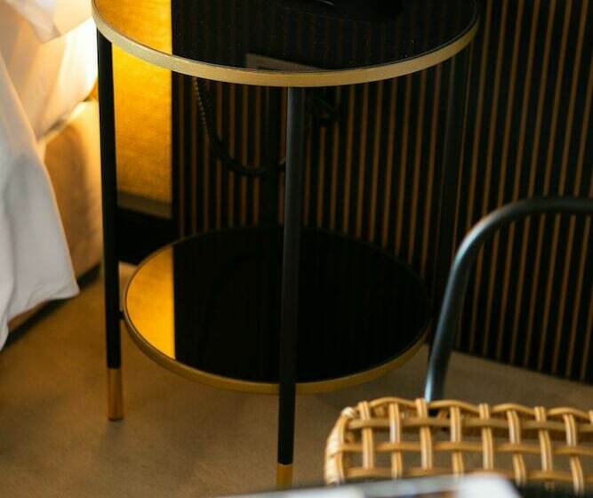 Полулюкс, Sercotel Ciudad De Oviedo