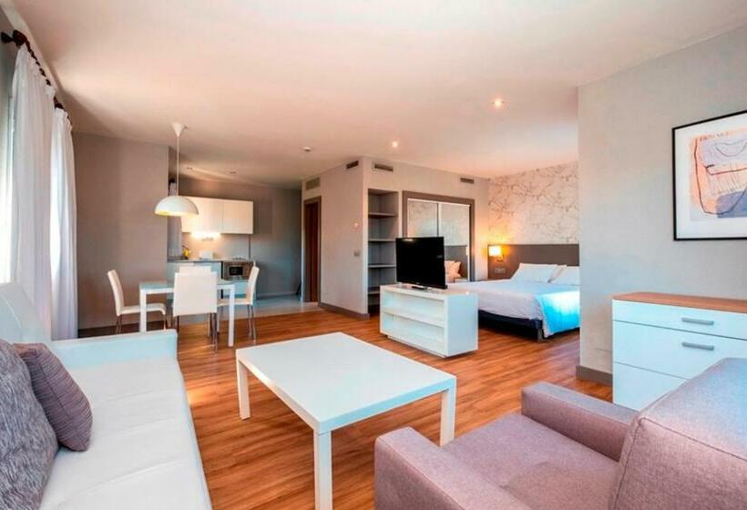 Superior Family Room, Apart Hg Jardin De Menorca