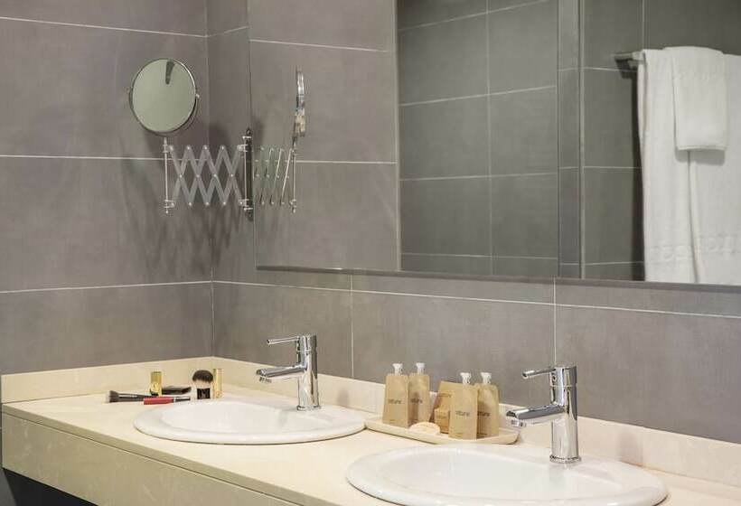 آپارتمان 1 خوابه با چشم‌انداز, Portodrach Aparthotel & Suites