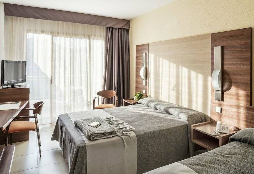 اتاق استاندارد, Aqua Hotel Aquamarina & Spa