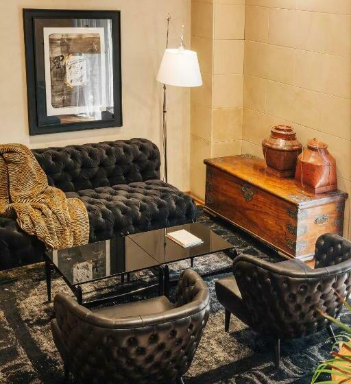 سوئیت با تخت بزرگ, Claris Hotel & Spa Gl, A Small Luxury Hotel Of The World