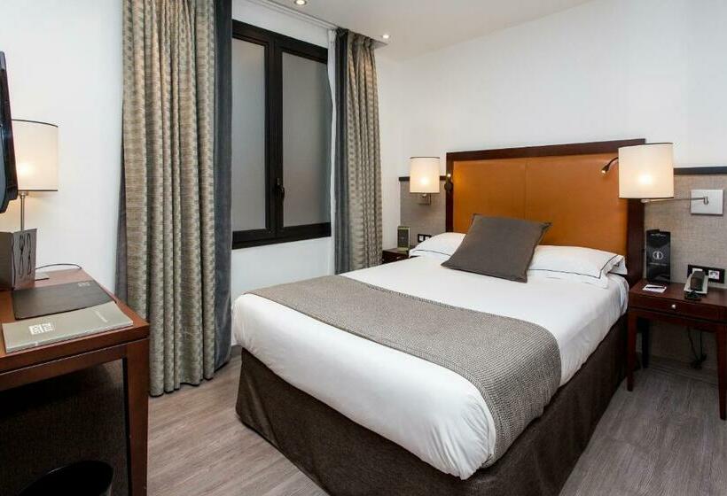 Standard Single Room, Balmoral