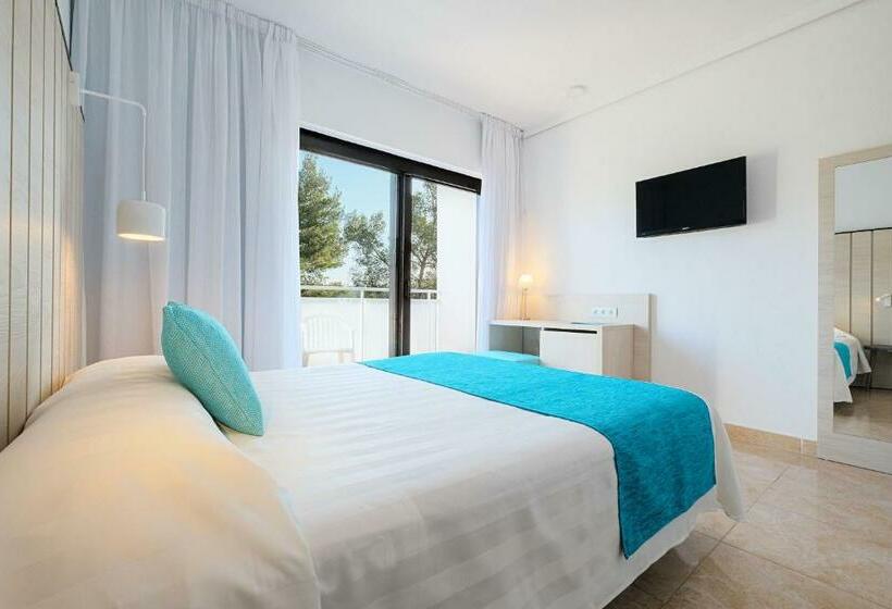 اتاق پریمیوم یک تخته, Azuline Hotel Bergantin