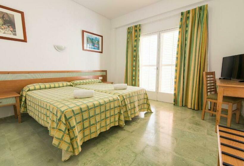 اتاق استاندارد یک نفره, Azuline Hotel S Anfora & Fleming